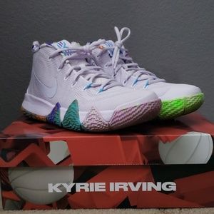 Kyrie 4 "90's"